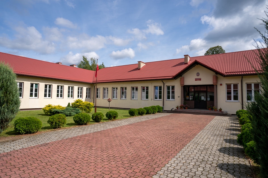 Zdjęcie Szkoły Podstawowej im. Błogosławionego Księdza Bronisława Markiewicza w Baryczce